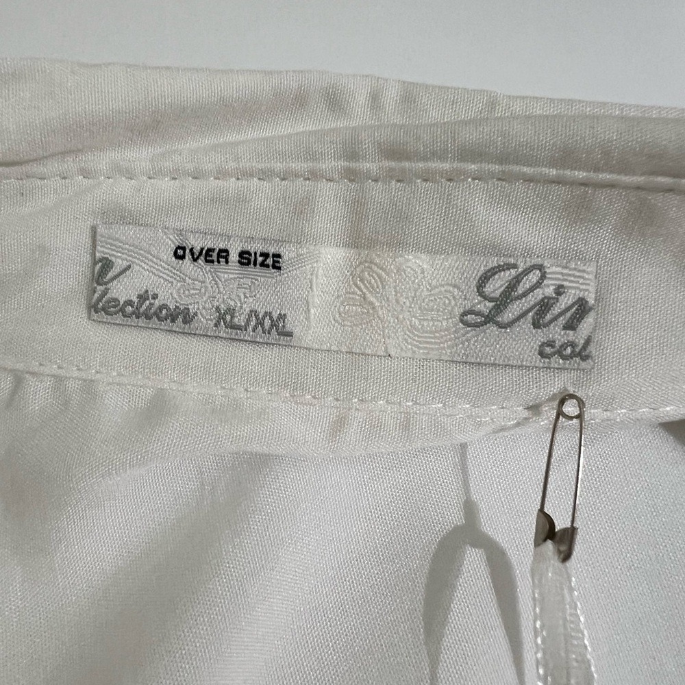 NWT White Oversized Cotton Button-Down Shirt Runs Small Hit the Cloth - Picture 5 of 11